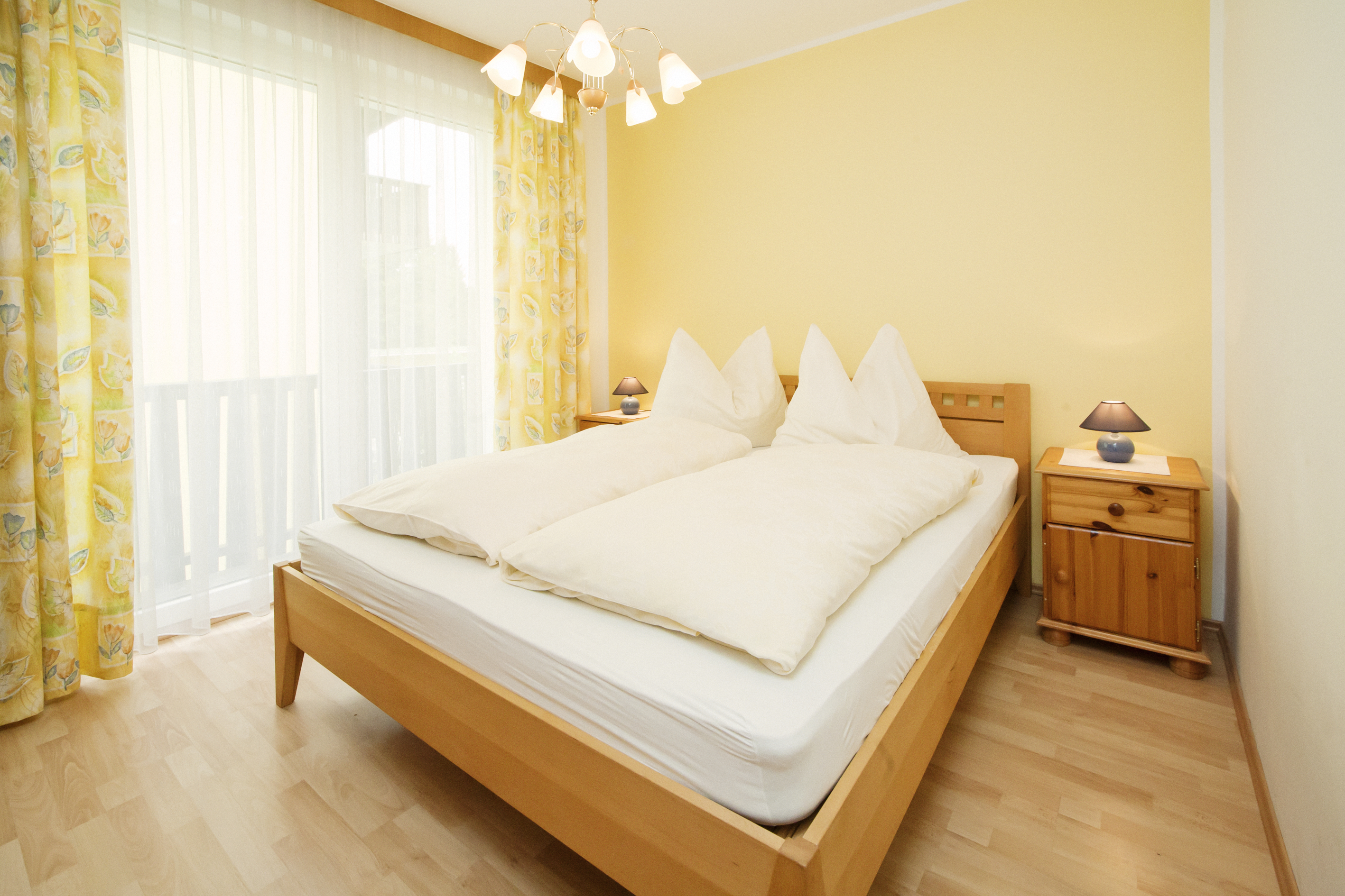 Doppelzimmer Standard – Pension Regia Velden am Wörthersee